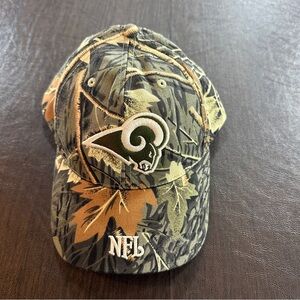 Los Angeles Rams Hat Cap NFL Hook/Loop Closure Camouflage OSFA
